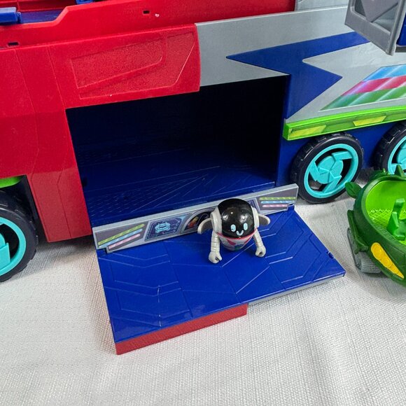 PJ Masks Mystery Mountain Seeker Play Set Car Figure Lot - Picture 5 of 13